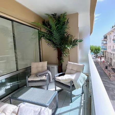 Apartment Terrasse A 30m Des Plages Saint-Raphael (Var)