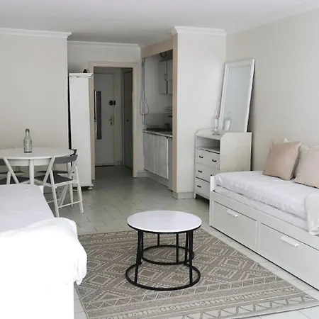 Terrasse A 30m Des Plages Apartment *